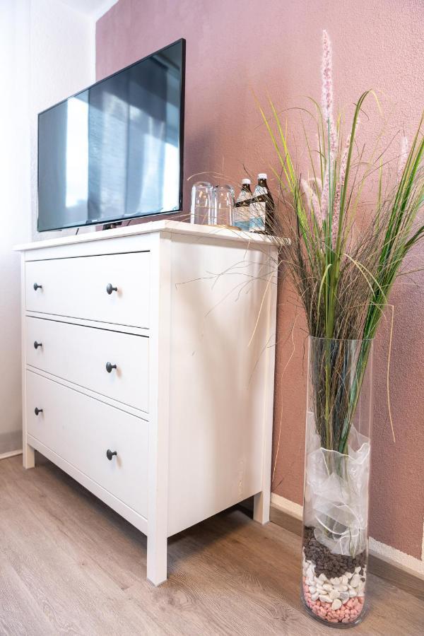#2 Grosses Zimmer Mit Pool Und Garten Memmingen Esterno foto